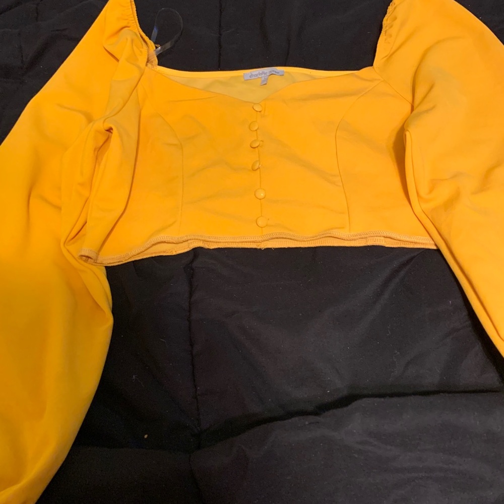 Beautiful yellow crop top